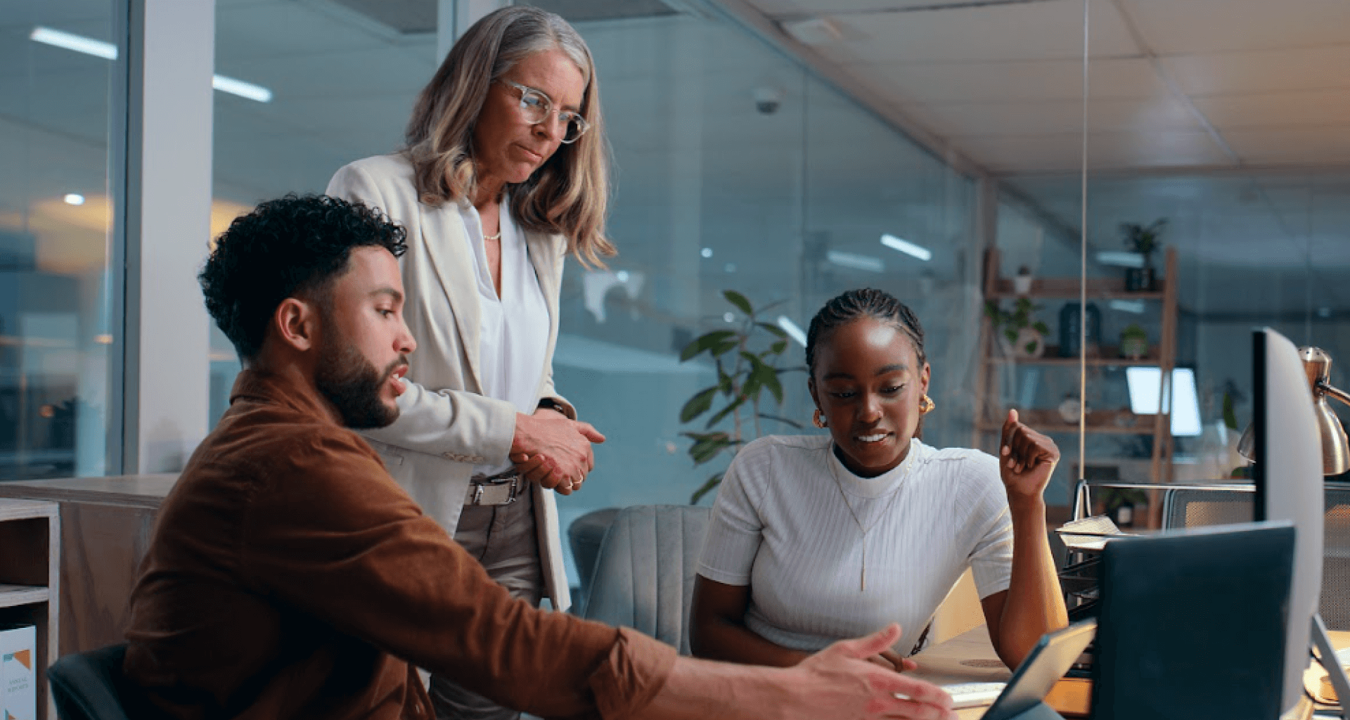 How to improve communication in the workplace: A science-backed strategy